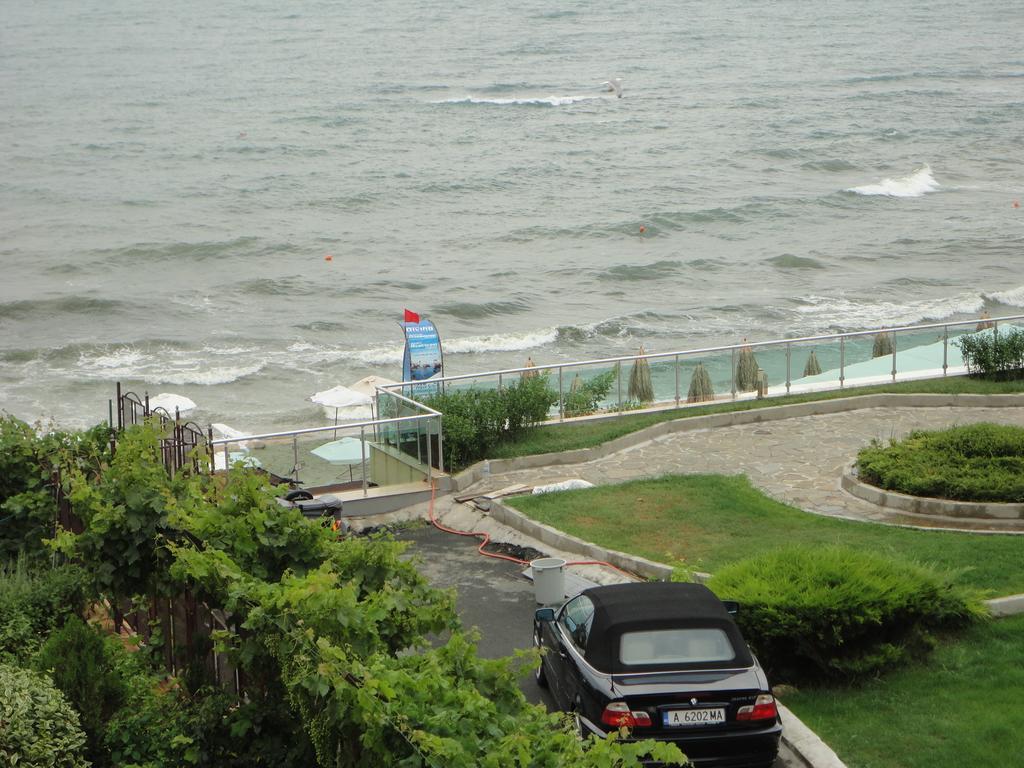 Barex Family Hotel Szozopol Szoba fotó