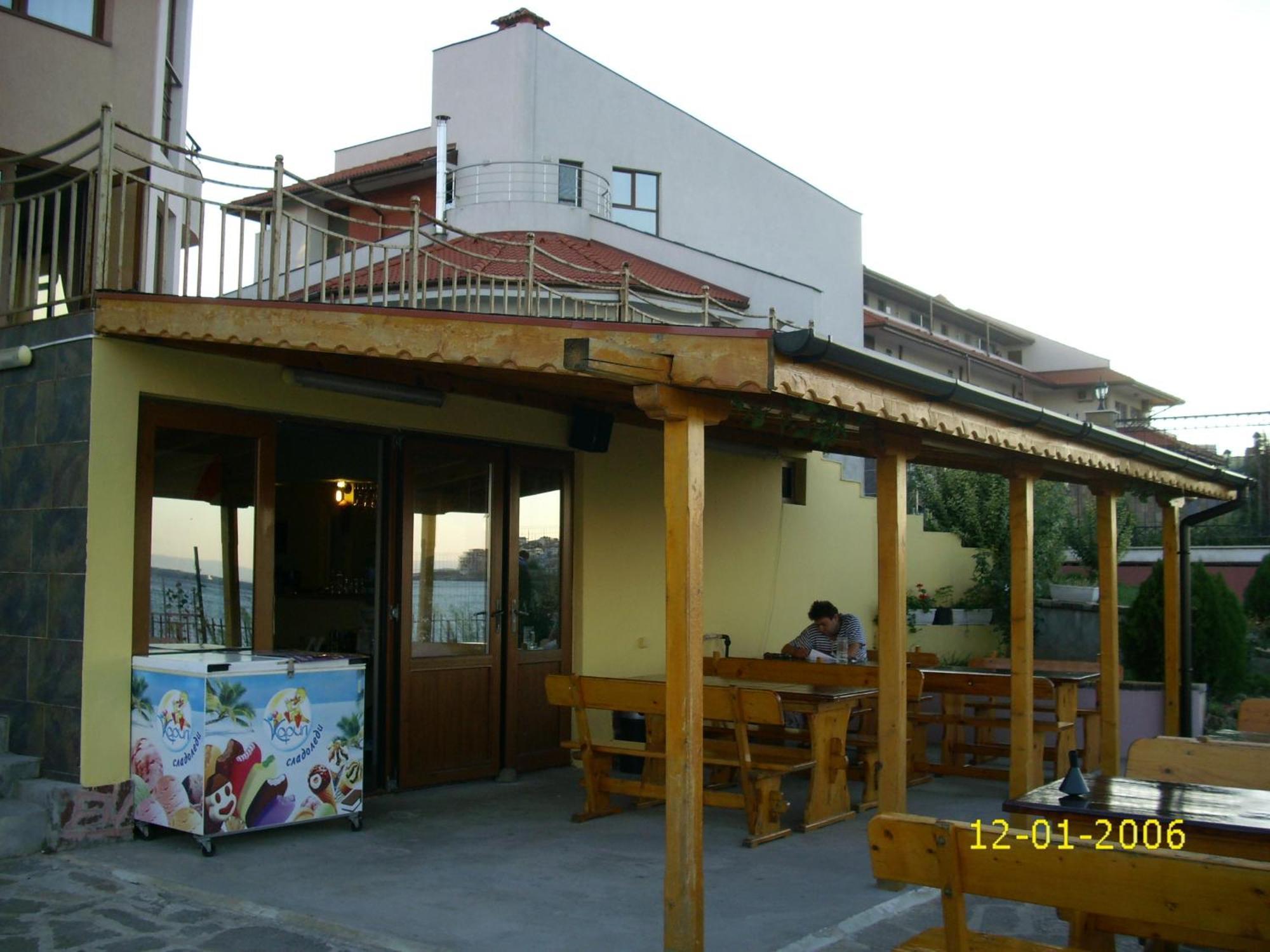 Barex Family Hotel Szozopol Kültér fotó